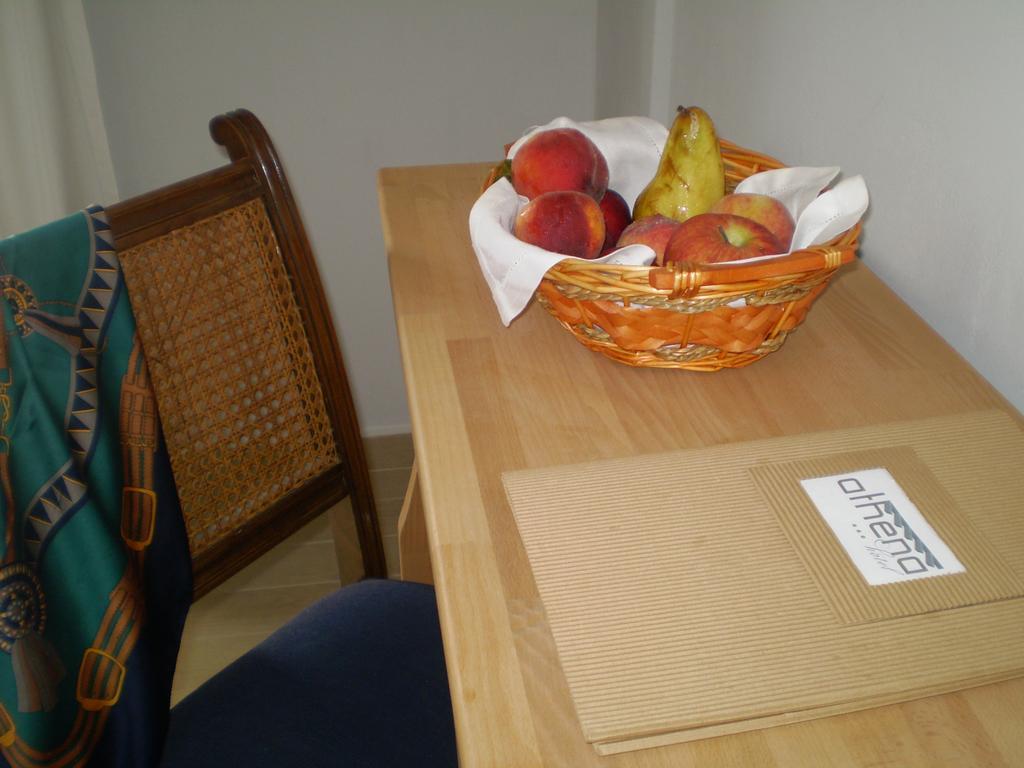 Athena Hotel Milopotamos  Chambre photo
