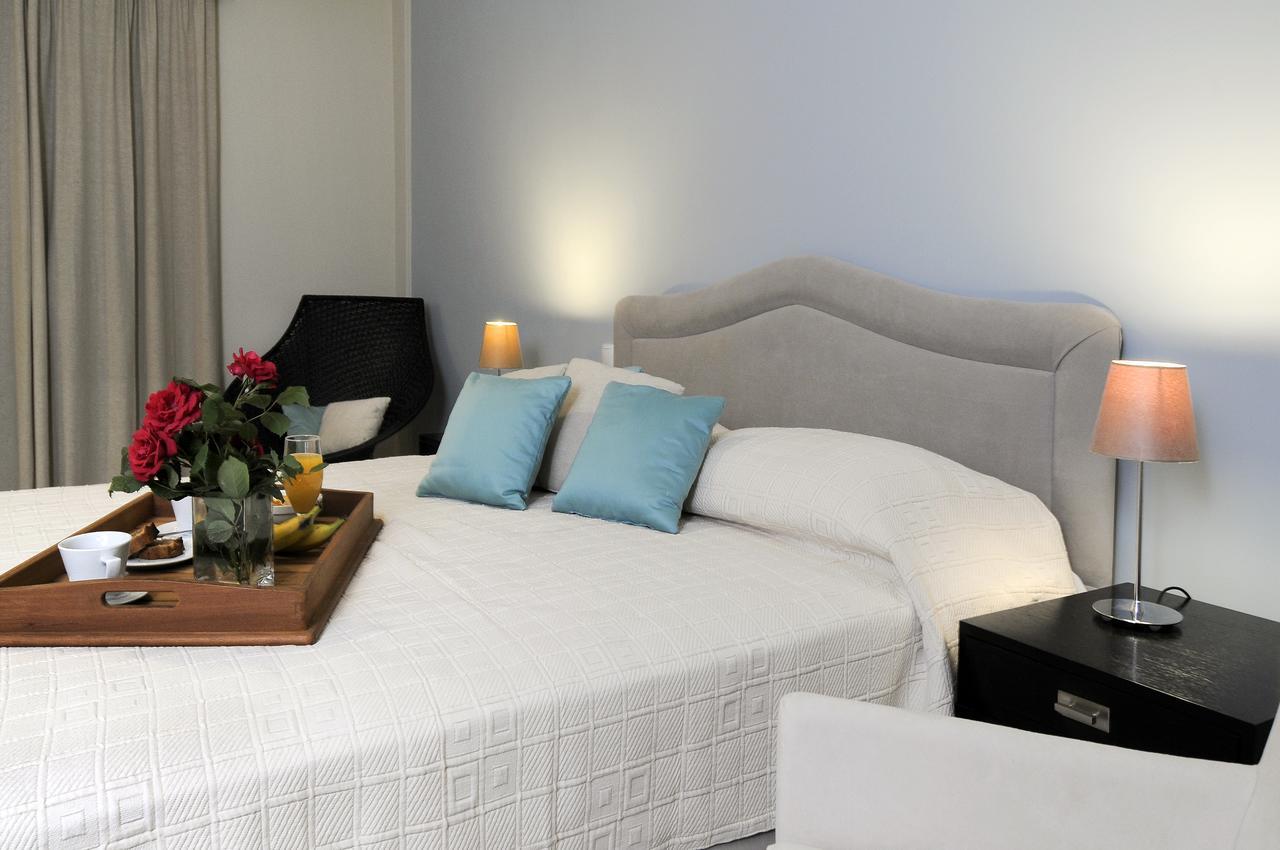 Athena Hotel Milopotamos  Extérieur photo