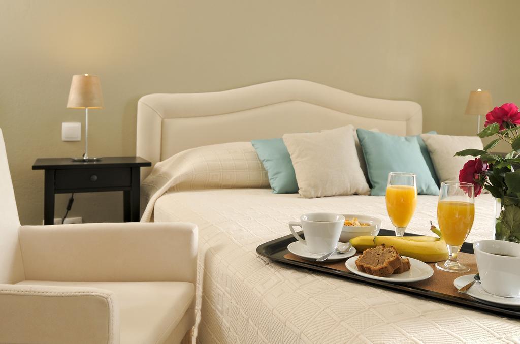 Athena Hotel Milopotamos  Extérieur photo