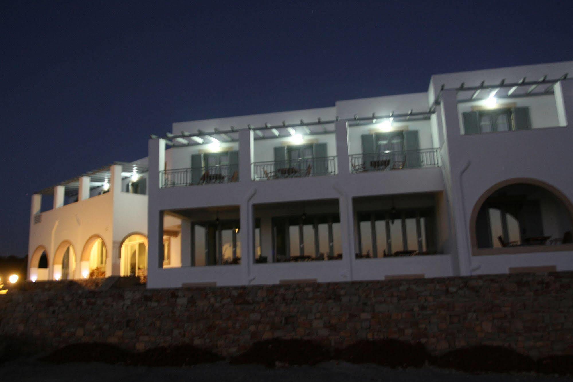 Athena Hotel Milopotamos  Extérieur photo